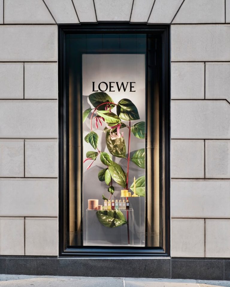 Loewe Greenhouse El Invernadero Itinerante De Loewe Perfumes