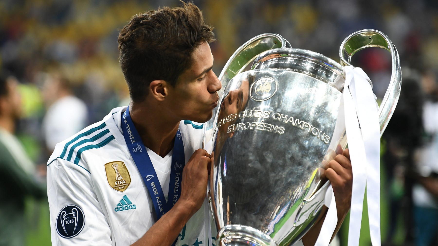 La Bonita Carta Del Real Madrid A Varane Por Su Retirada Siempre