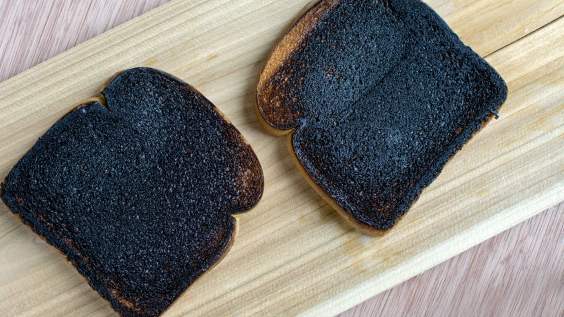 No Comas Tostadas Quemadas Son Un Riesgo Serio Para Tu Salud Y As Lo