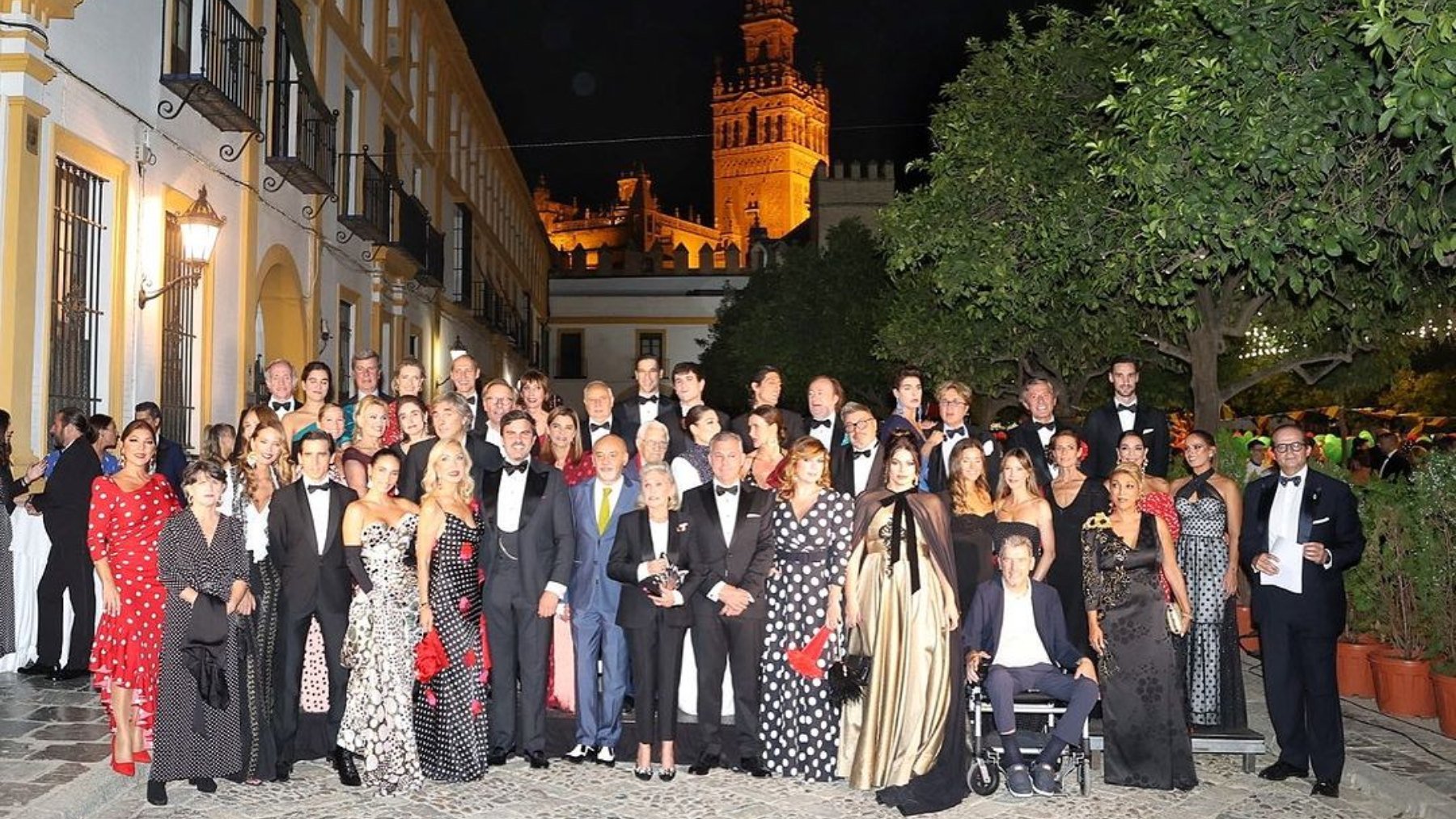 Los Premios Escaparate Iluminan Sevilla En Una Gala En La Que Eduardo