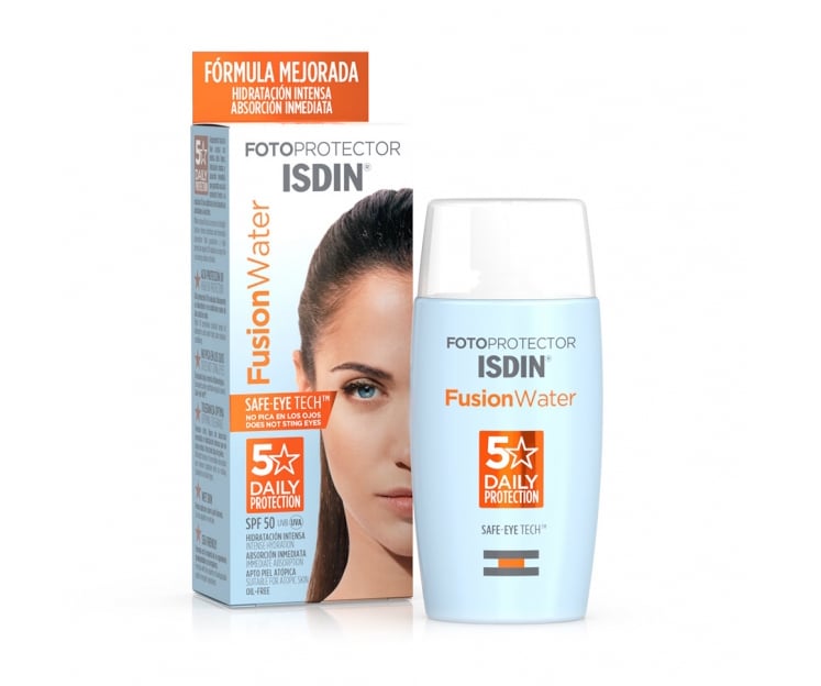 Fusion Water SPF 50+ de ISDIN, uno de los cosméticos de farmacia más vendidos.