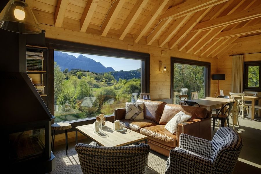 Resort de lujo en los Pirineos para practicar ecoturismo / Cortesía de Piedrafita Mountain