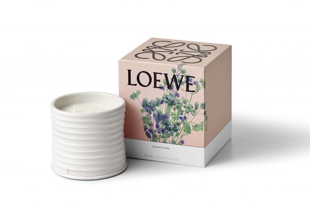 Loewe saca una colección de perfumes para casa. / Foto: Loewe