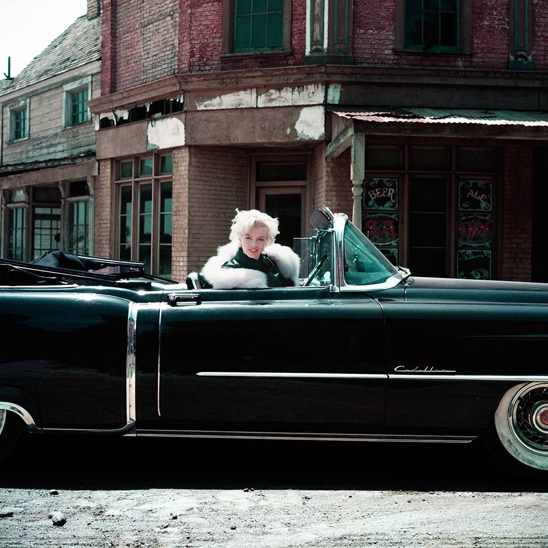 Marilyn Monroe en un Cadillac /Foto: @marilynmonroe
