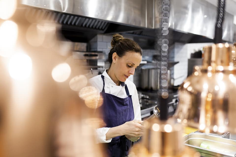 La chef Begoña Freire / Foto: @etimorestaurante