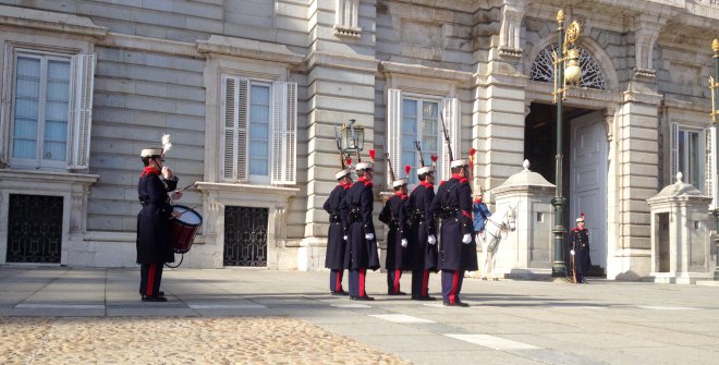 Cambio de guardia en el Palacio Real. /Foto: Palacio Real