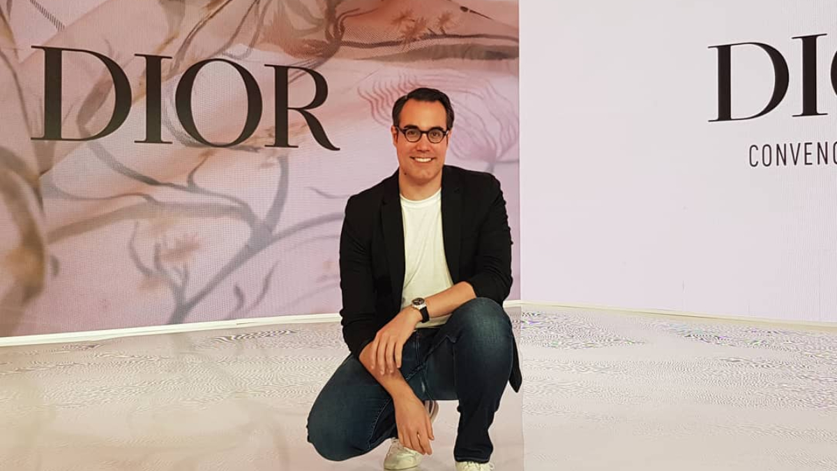 Daniel Figuero, embajador de fragancias de Dior, lanza ‘Contraperfume’
