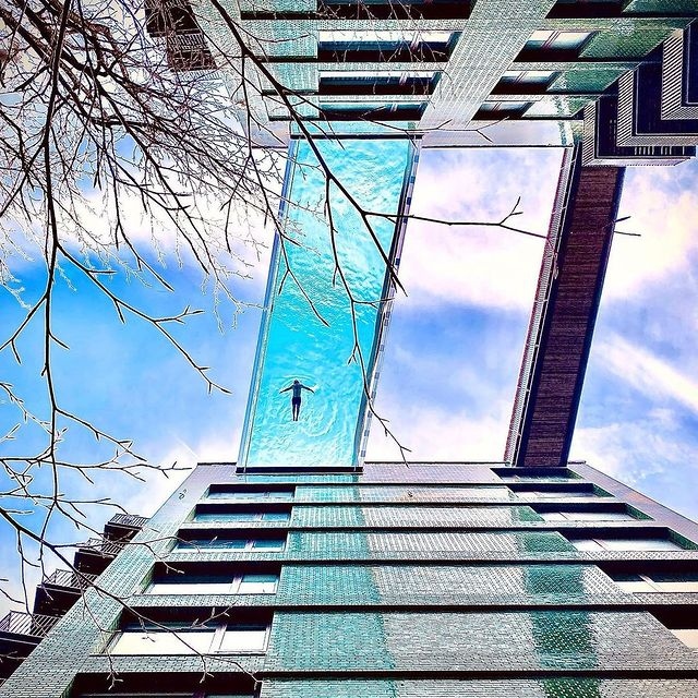 london sky pool