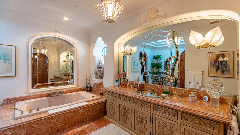 Holy Guacamole House