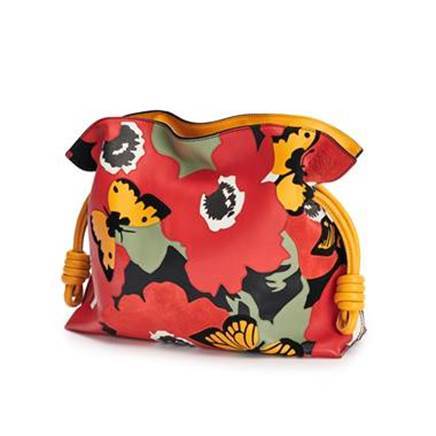 Uno de los bolsos Flamenco estampados / Foto: Loewe