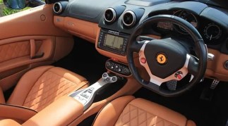 Ferrari de Hugh Grant