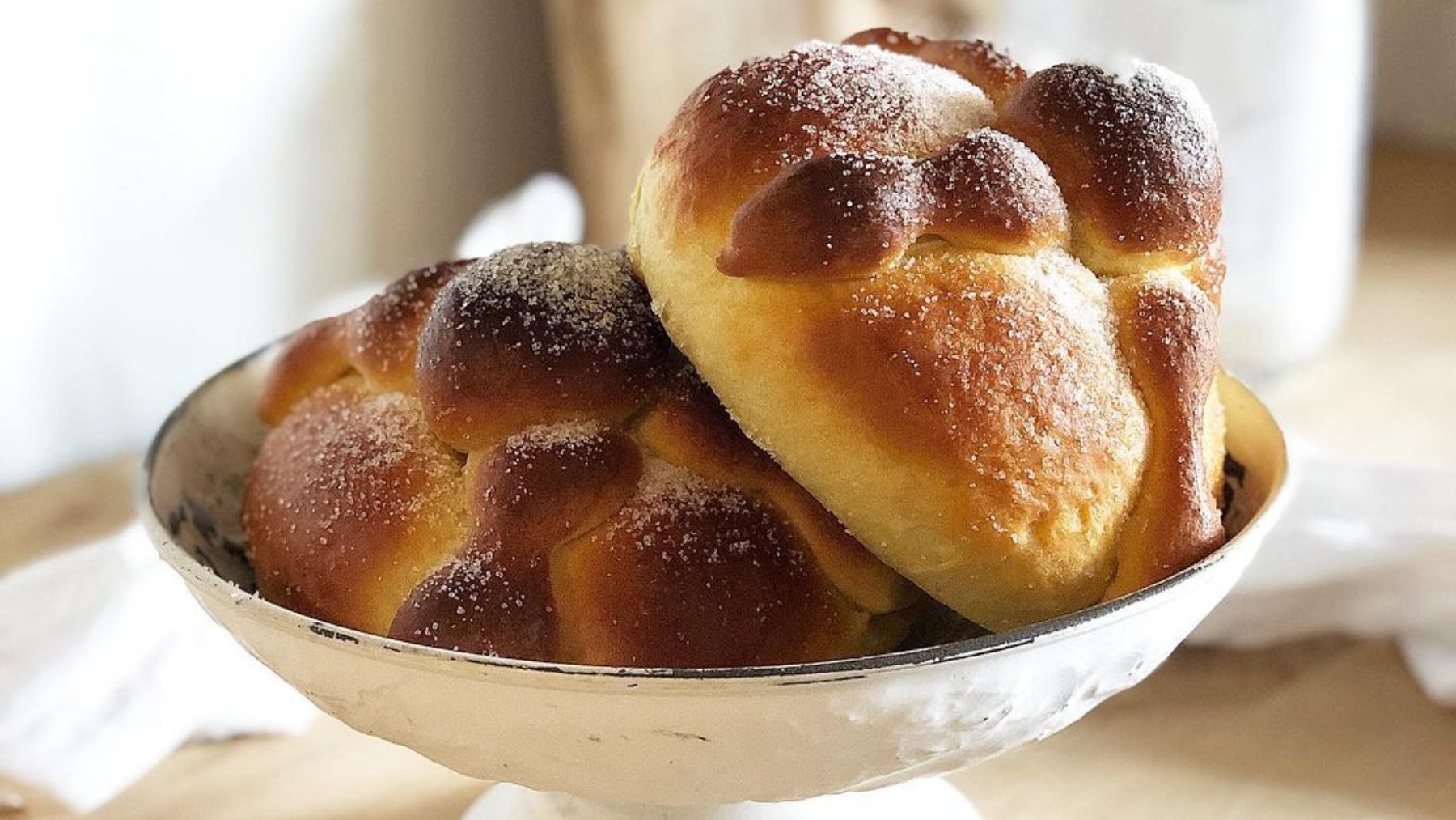 Pan de muerto, una receta típica para probar el Día de los Difuntos