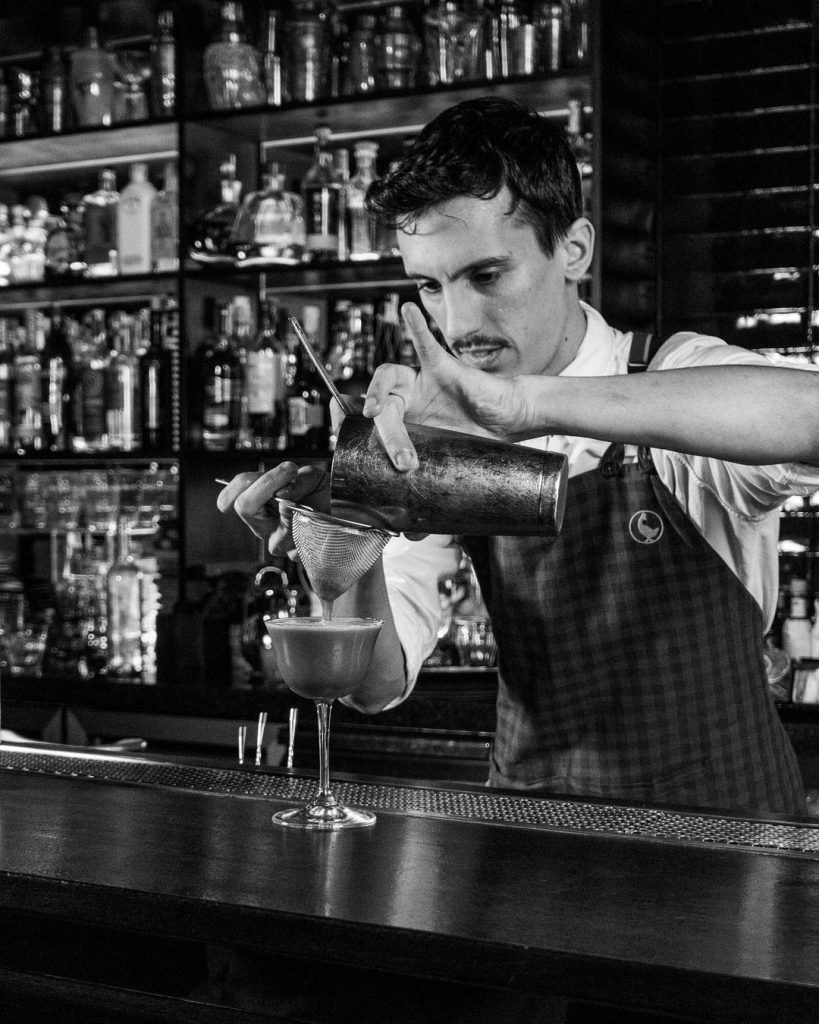 Diego Cabrera "Salmón Gurú es un refugio para todos"