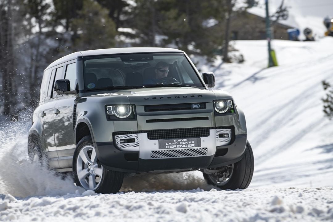 Land Rover Defender