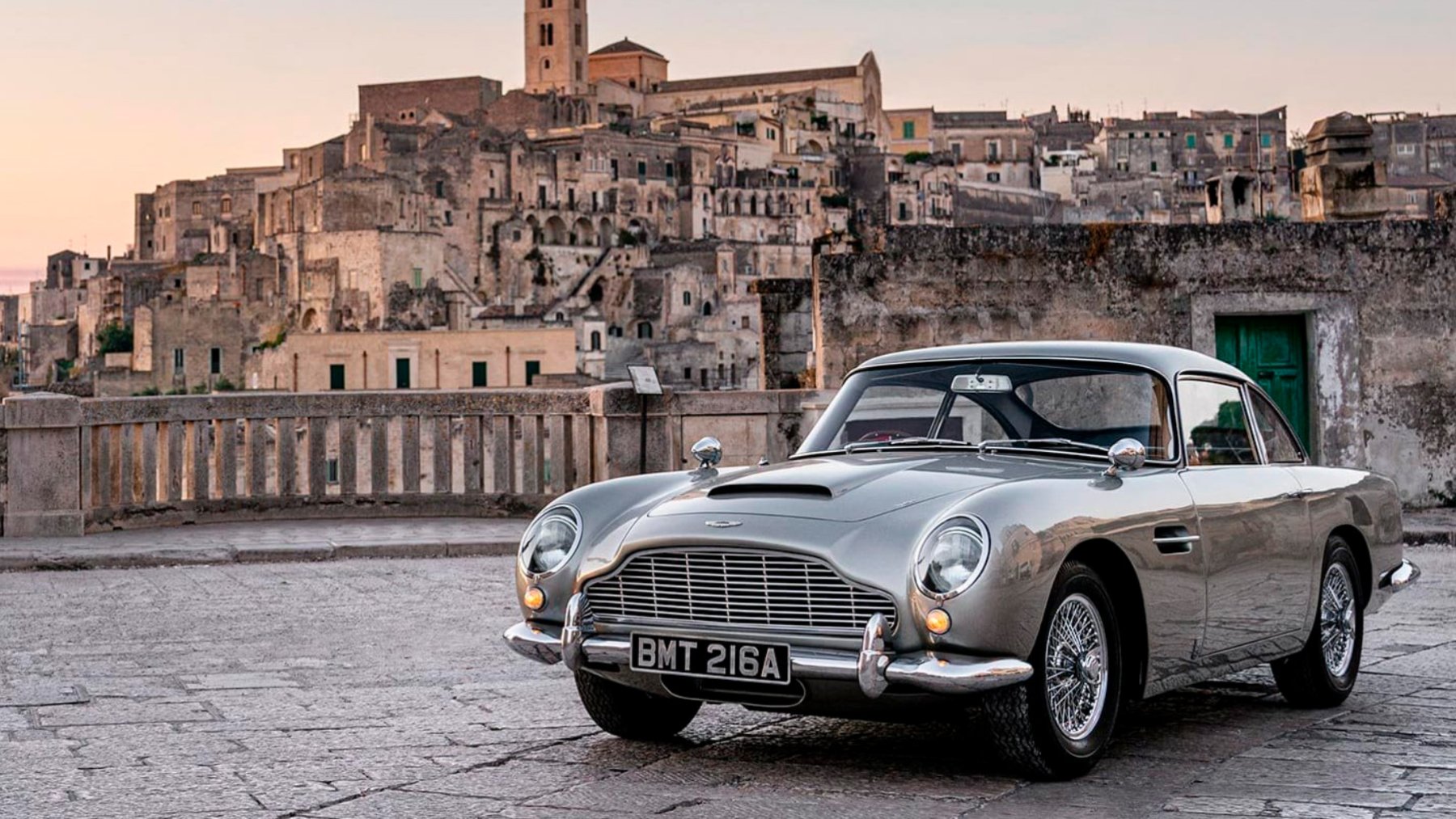 Aston Martin DB5 de la película de James Bond