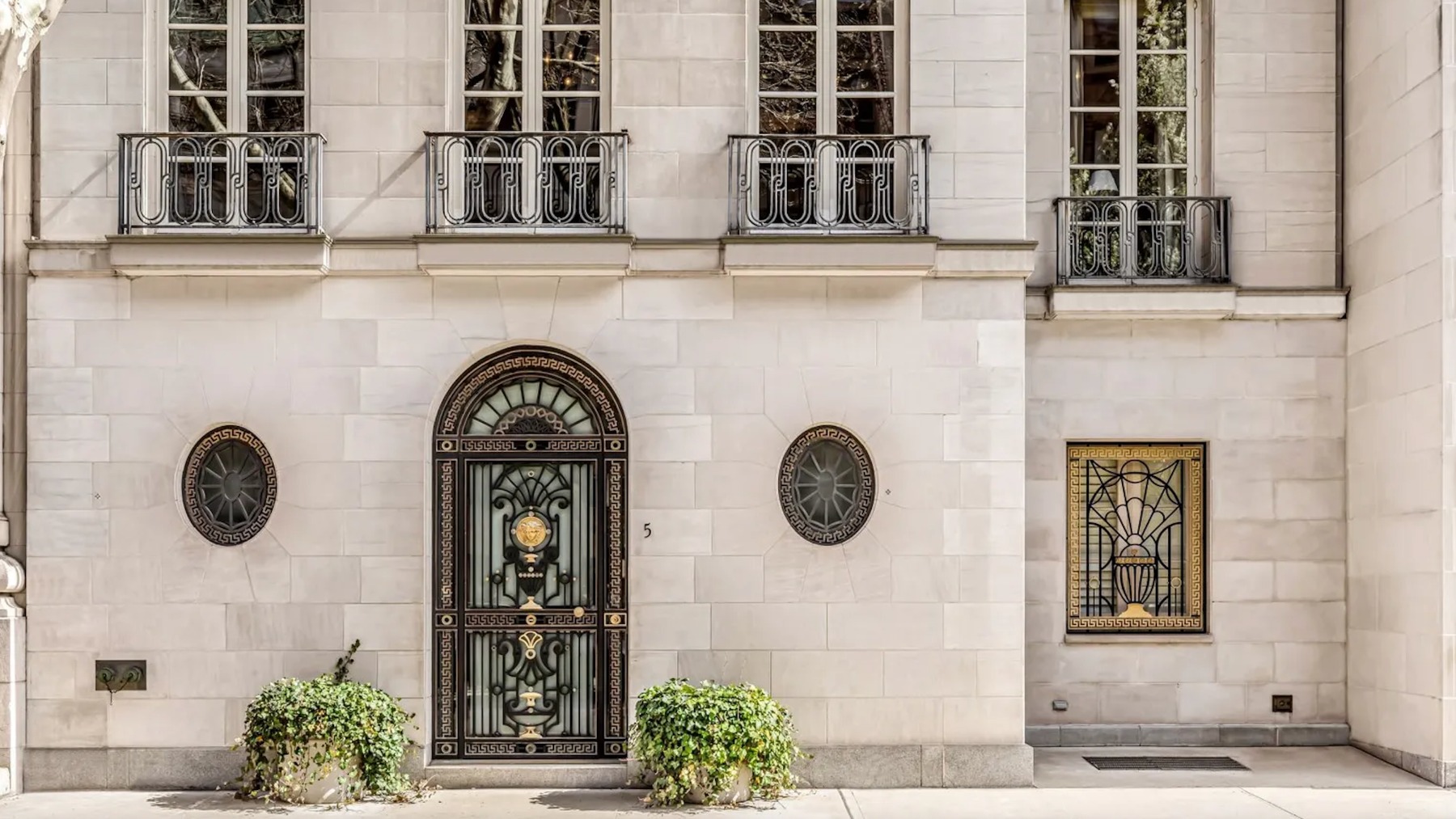Así es la gran mansión de Gianni Versace a la venta en Nueva York