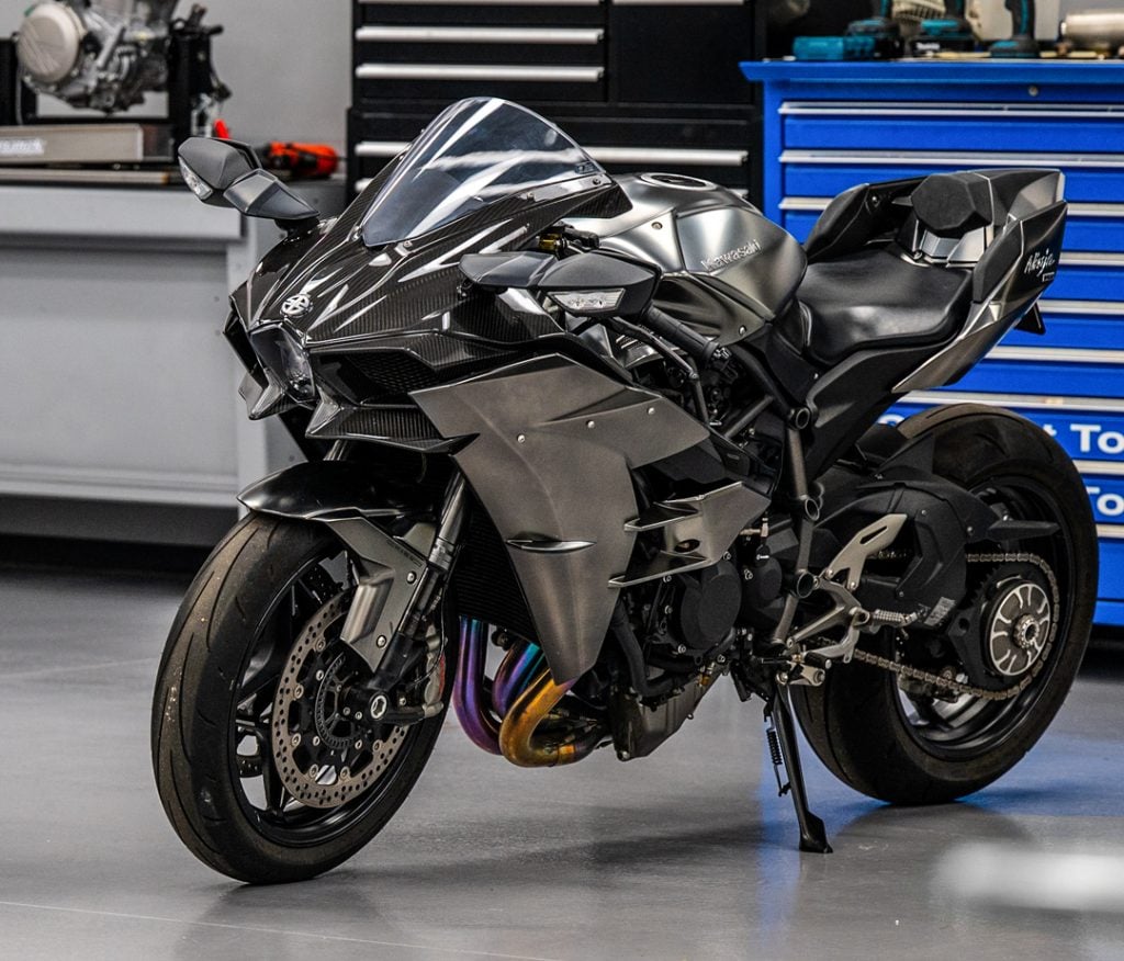 La Kawasaki de Maverick en 'Top Gun' que supera los 300 km/h