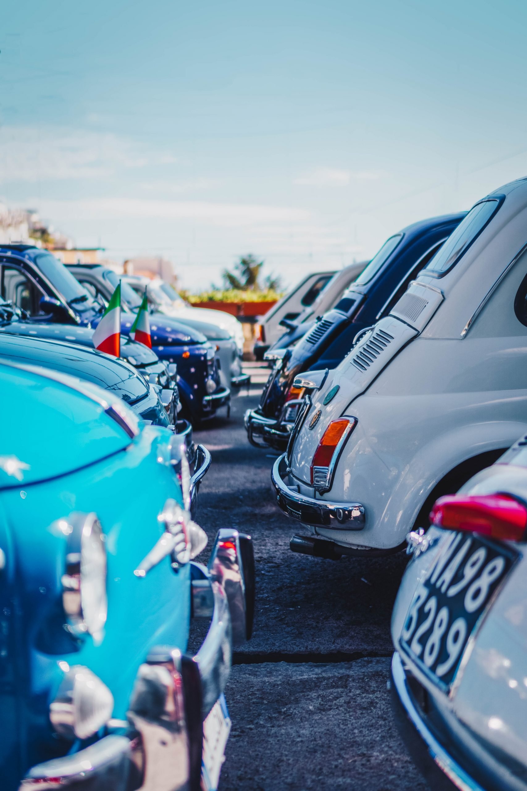 Coches vintage en la Costa Amalfitana