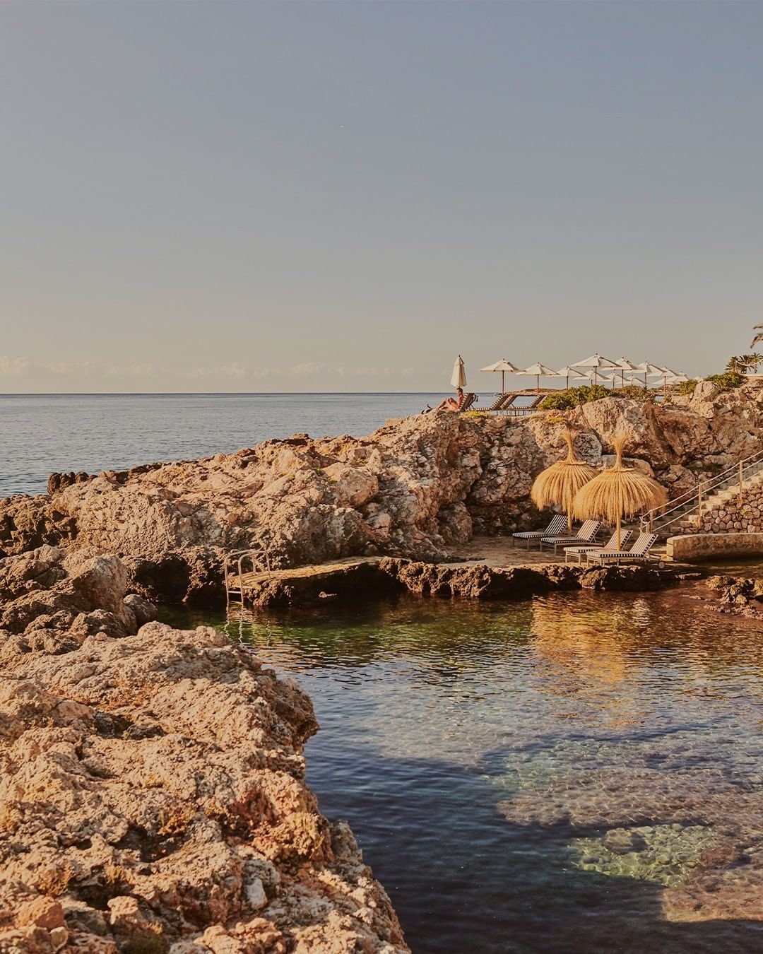 La piscina natural de Hotel de Mar