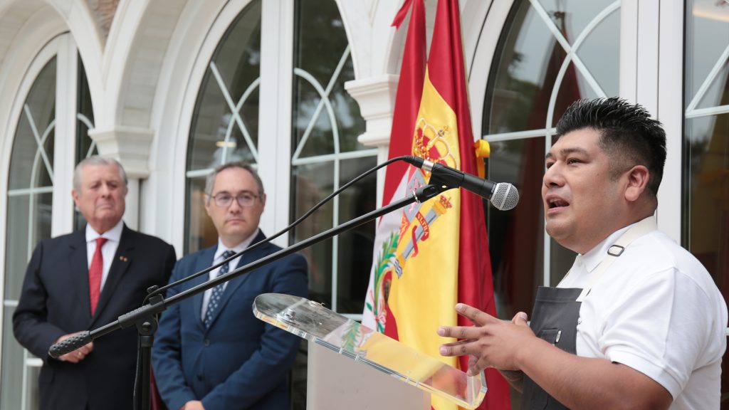 El chef Jhosef Arias en la Residencia del Embajador de Perú en Madrid