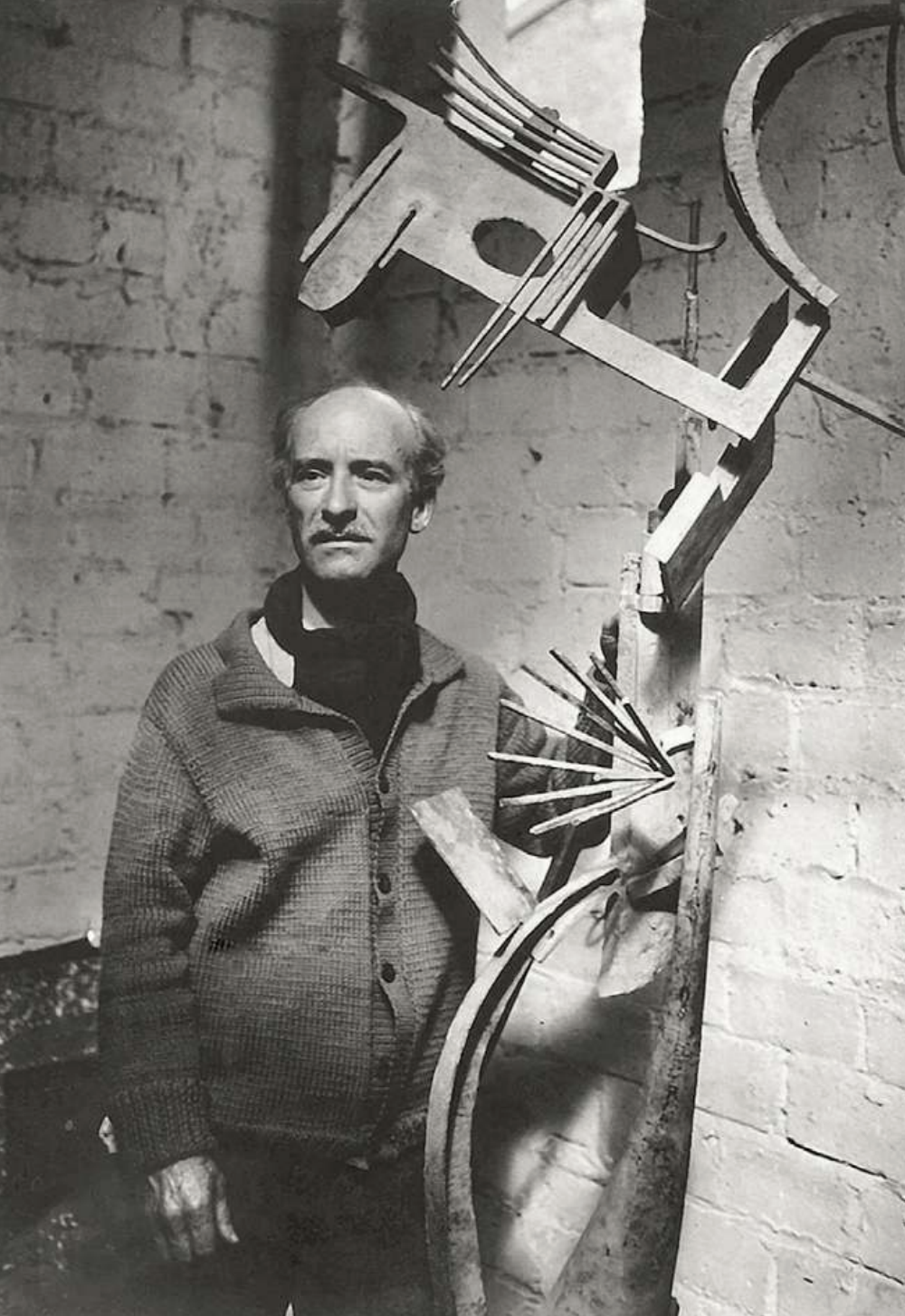 Julio González, Pablo Picasso y la desmaterialización de la escultura