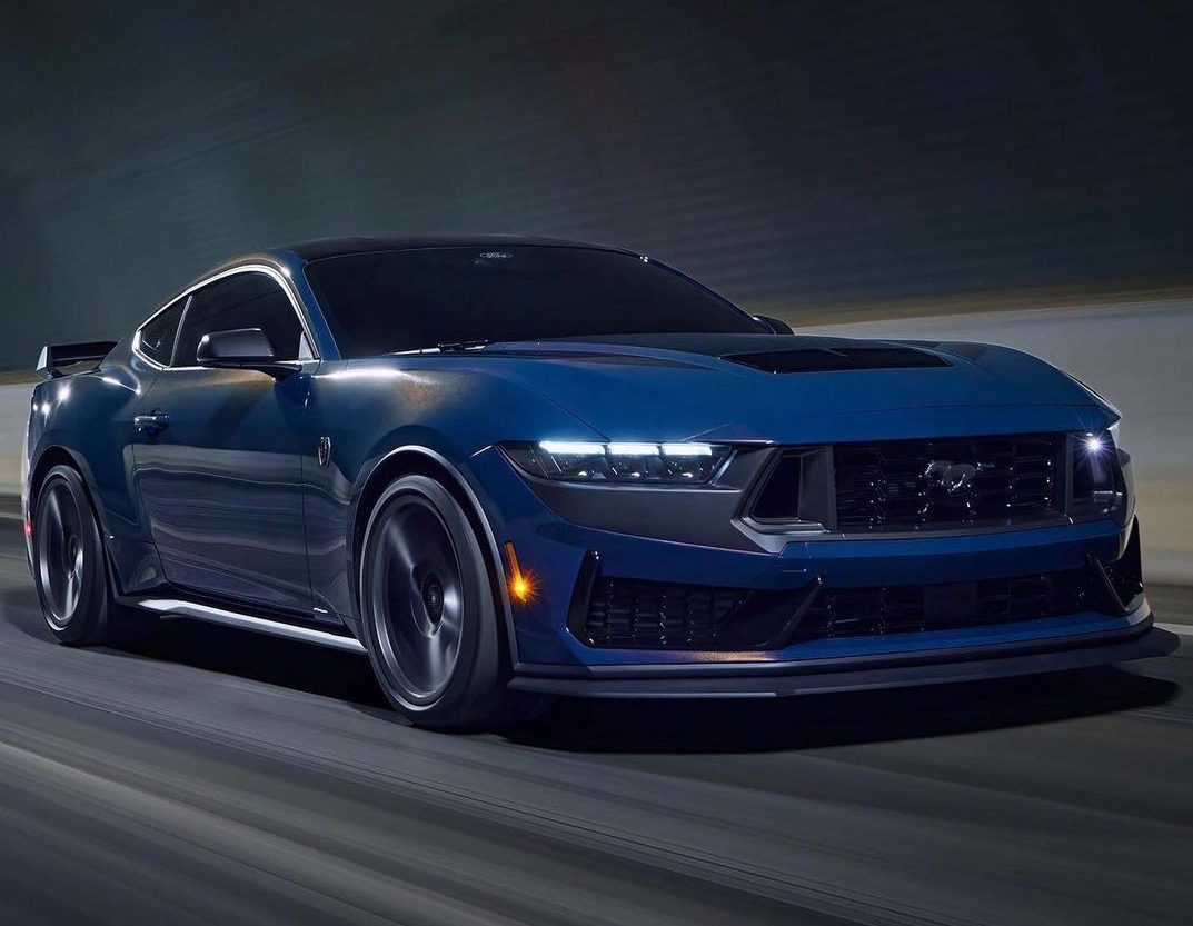 Mustang Dark Horse