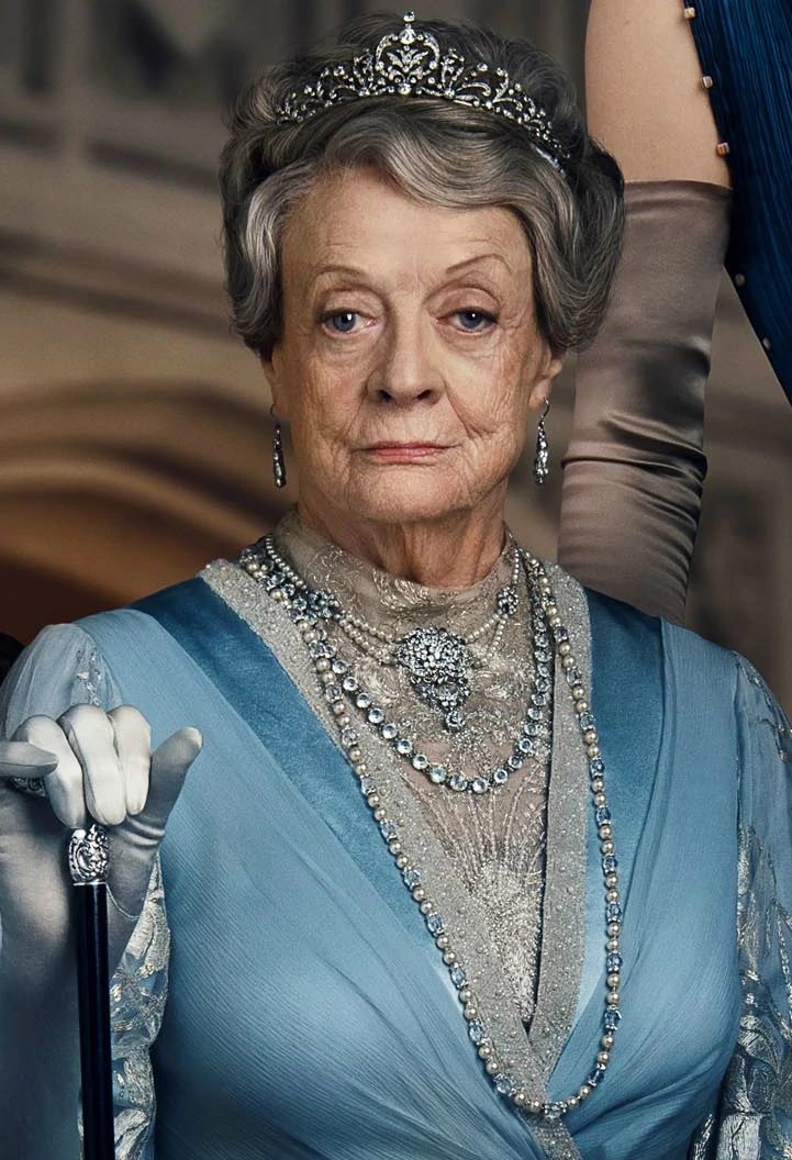 Violet (Maggie Smith)