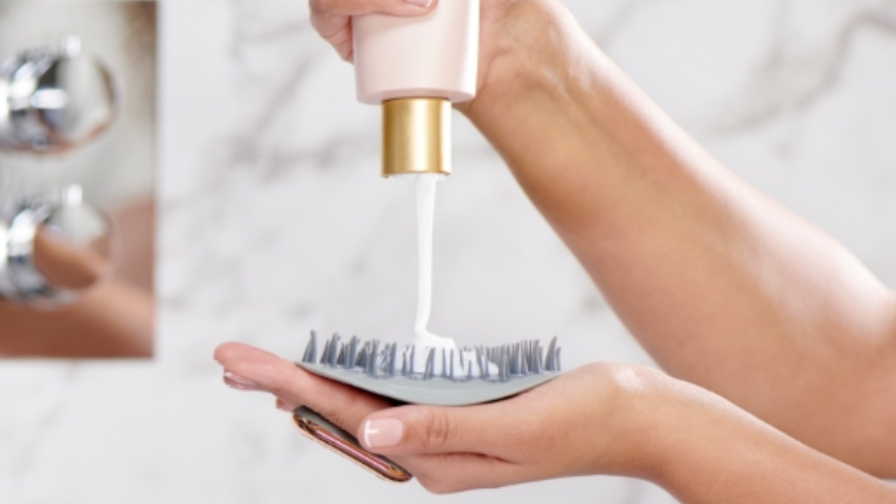 Cepillo masajeador: ¿qué es y por qué ha cambiado la forma de lavarme el  pelo?