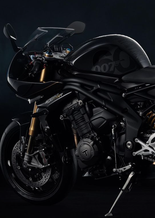 Speed Triple 1200 RR Bond Edition