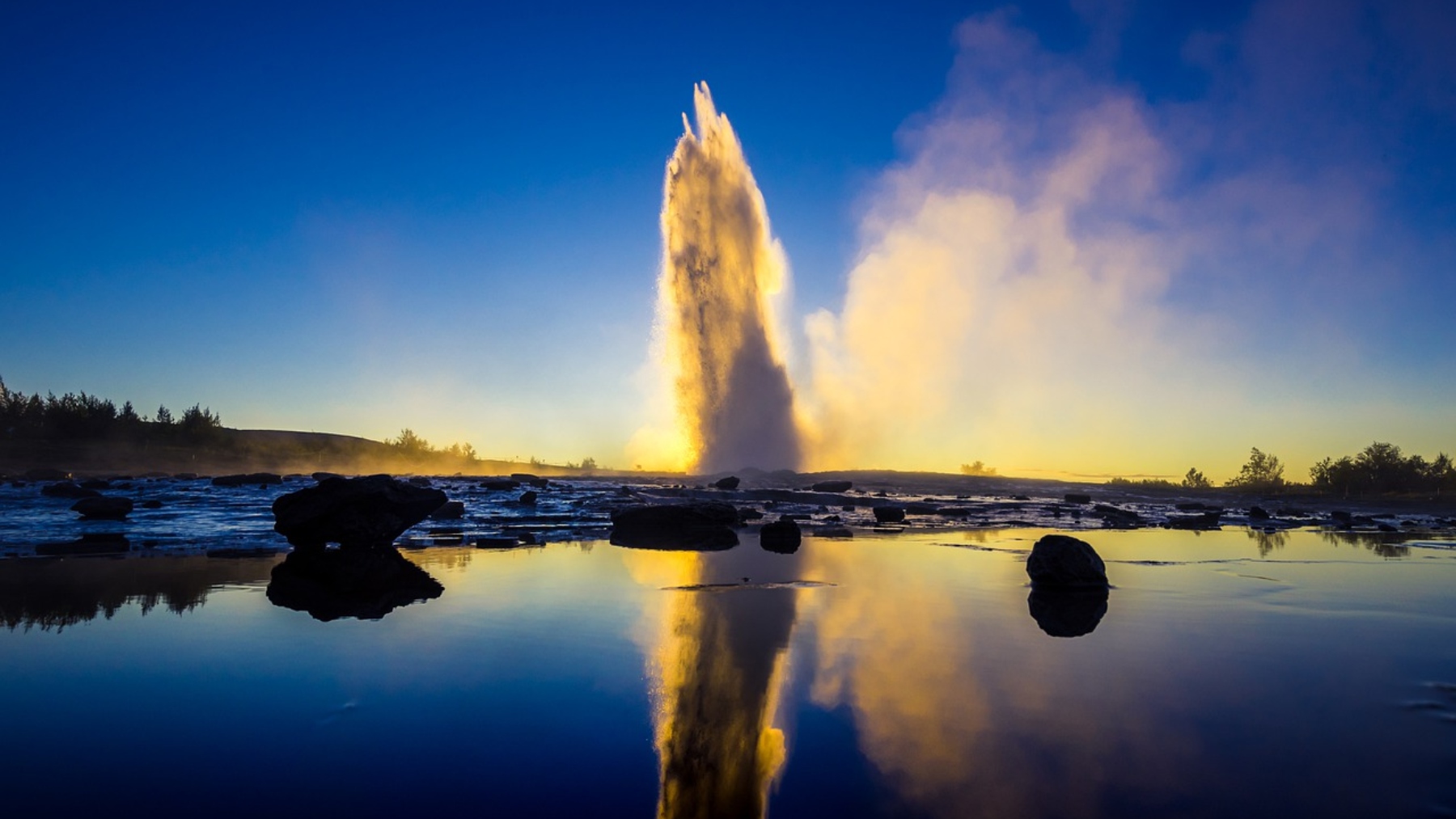 Un viaje a medida para vivir la magia de la Navidad en Islandia