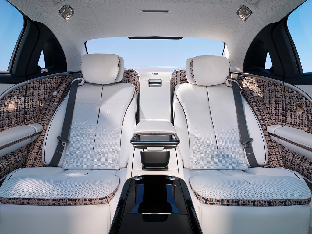 Mercedes-Maybach S-Class Haute Voiture 