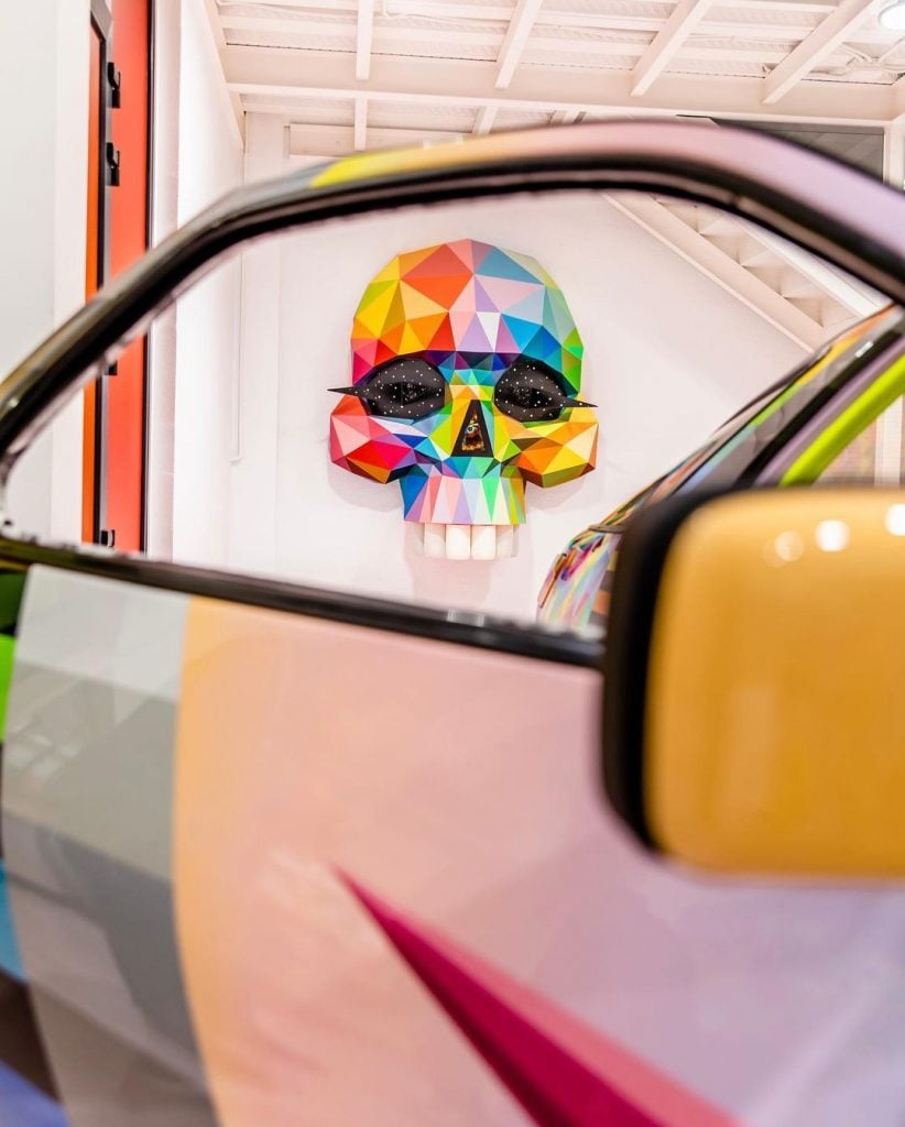 Porsche y Okuda Art