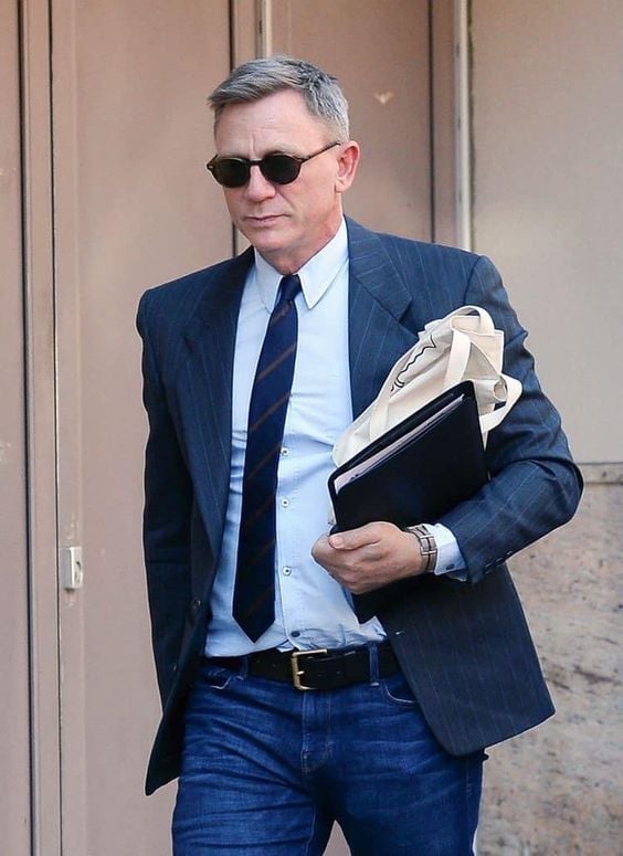 Daniel Craig