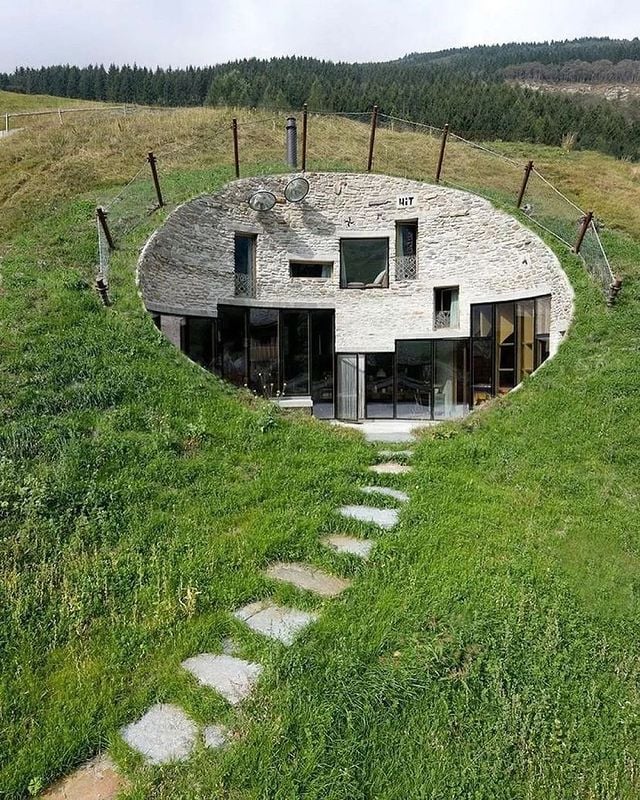 Casas escondidas en la naturaleza