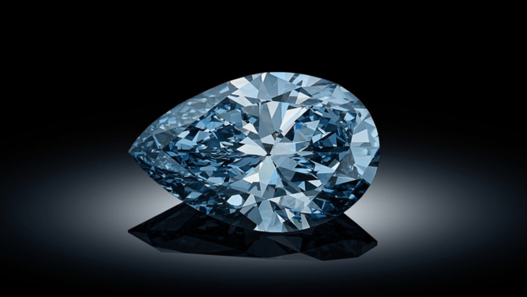 Enjuague bucal Profecía Extremadamente importante Nuevo récord en Sotheby's: vende un diamante azul de Bulgari por 25 millones