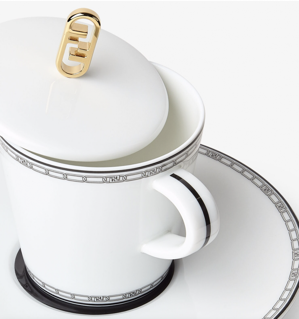 Taza de té de Fendi