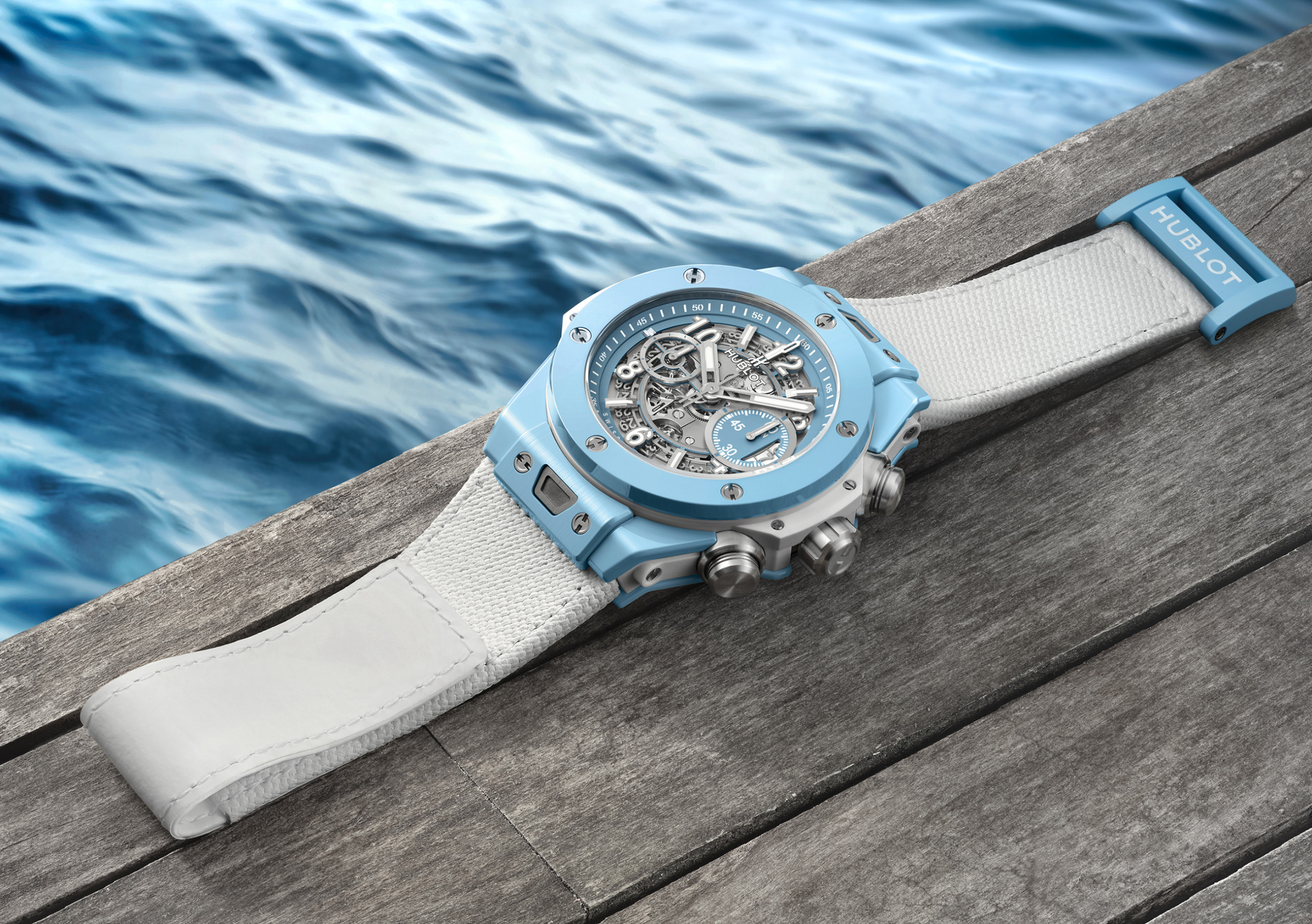 Watches a todo color