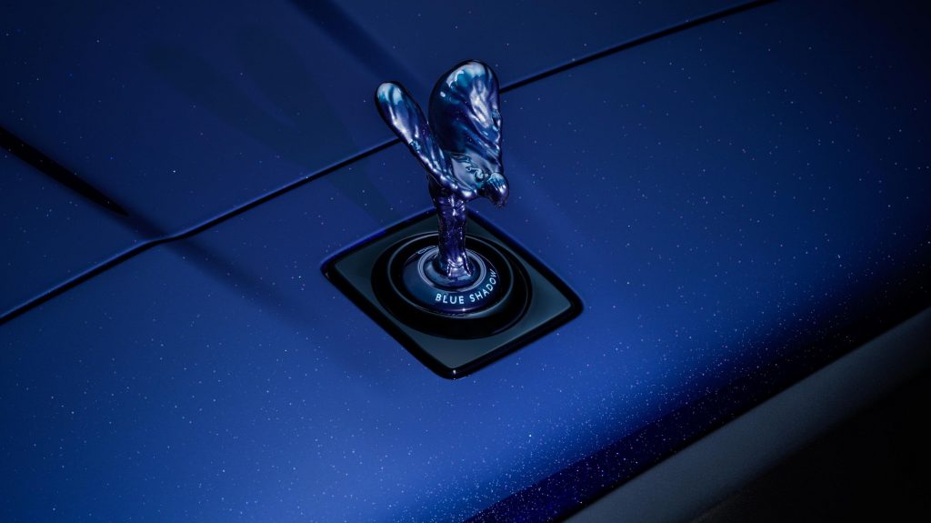 Rolls-Royce Cullinan Black Badge Blue Shadow