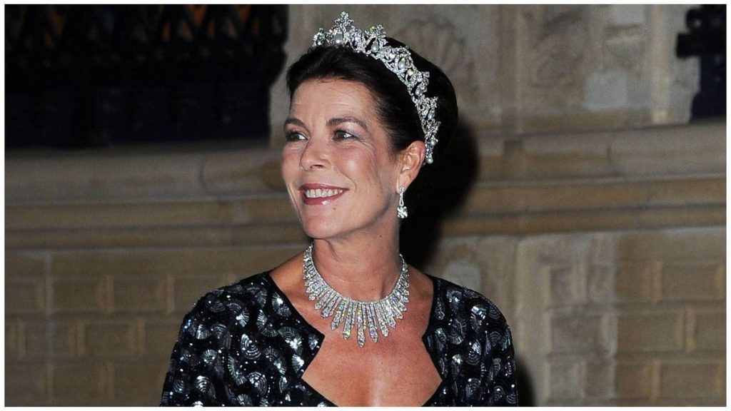 Carolina de Mónaco tiara kelly 