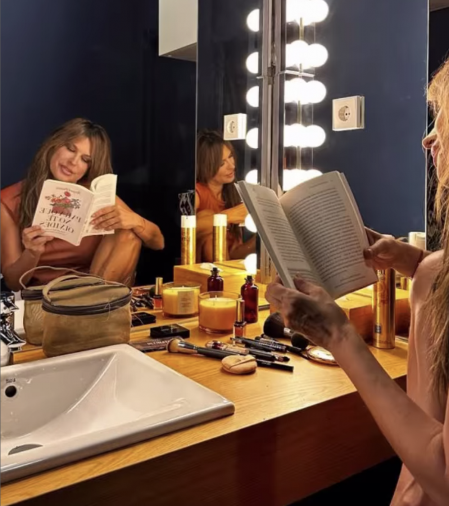 Raquel Perera en el camerino de COOL