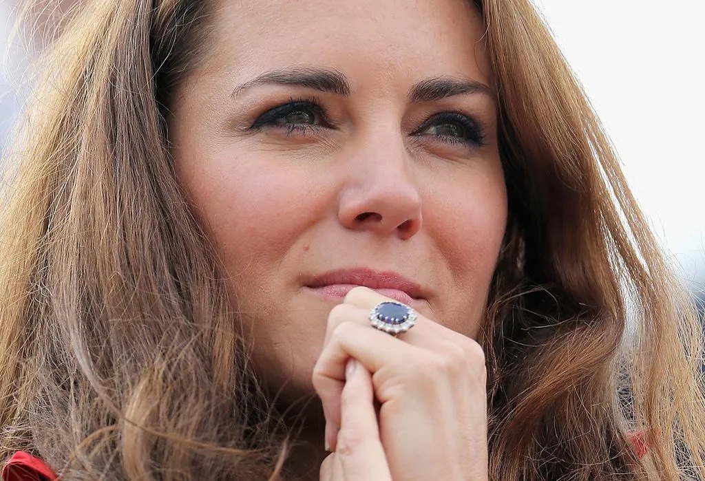 Kate Middleton anillo zafiro