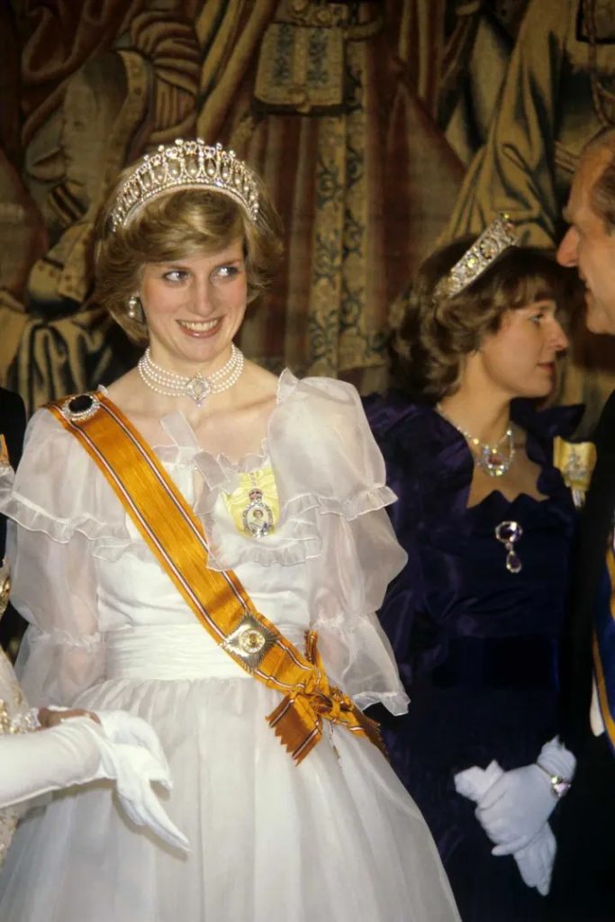 Lady Di diadema de los enamorados