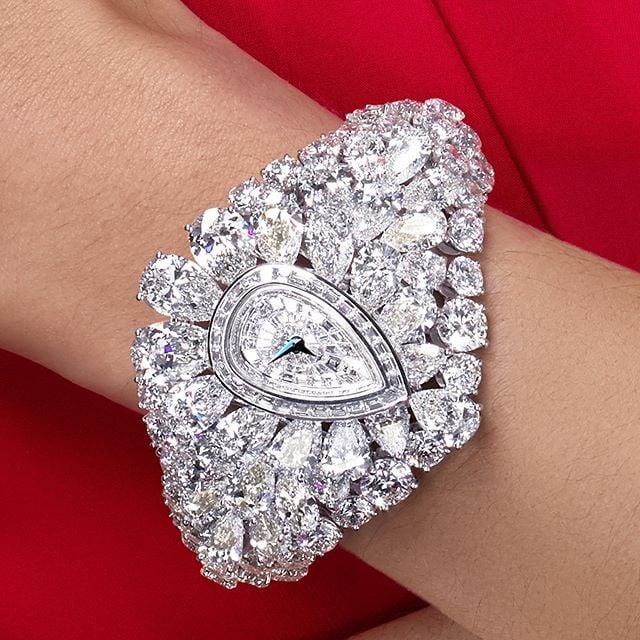 Muñeca reloj diamantes caro