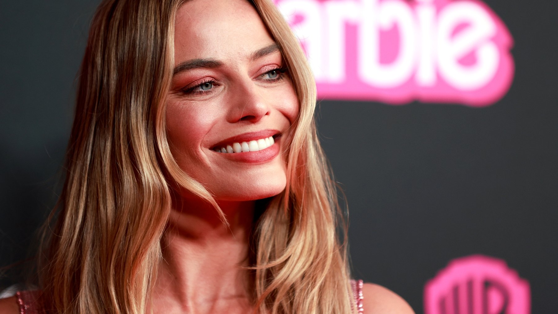 Margot Robbie en la premiere de Barbie