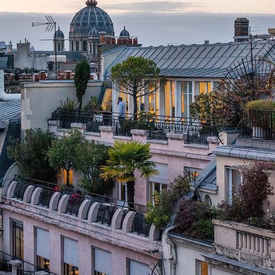 Terraza de parís, barrios más caros de Europa