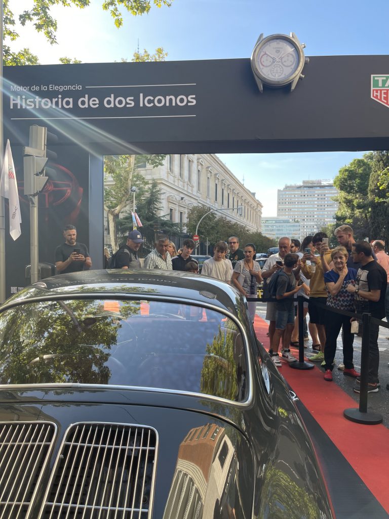 Exposición coches barrio de salamanca