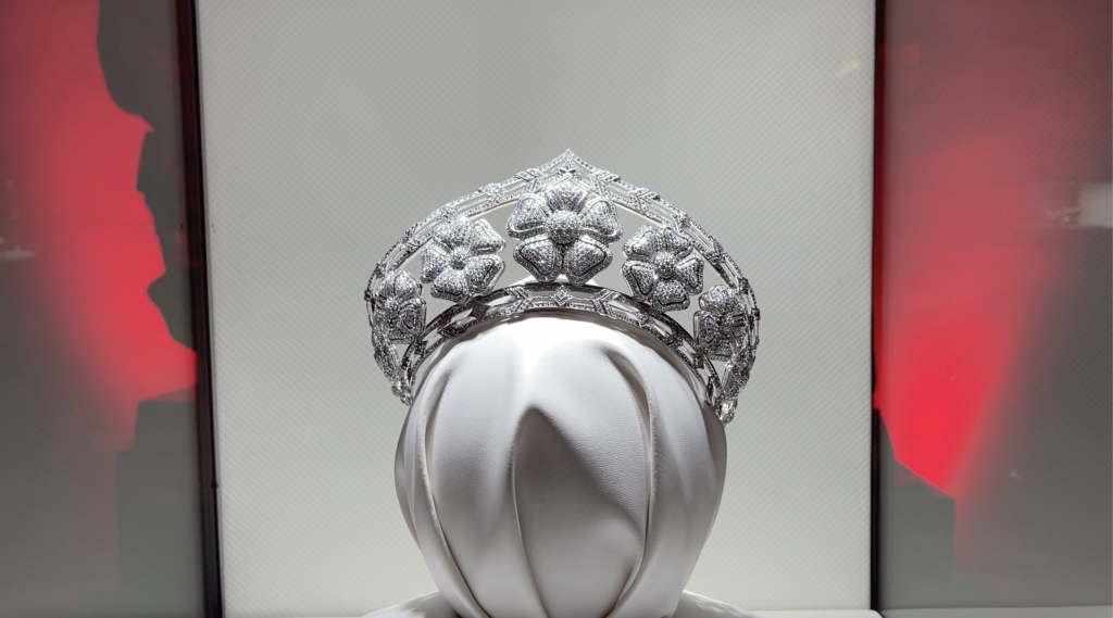 Una tiara de la joyería Yanes