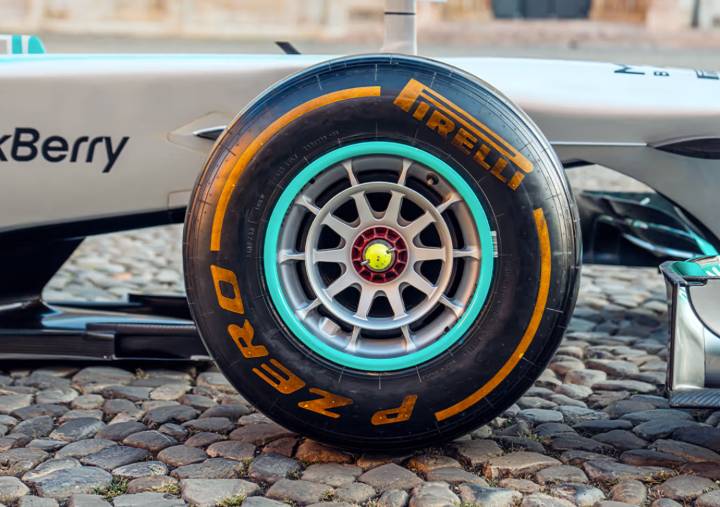 ruedas coche hamilton
