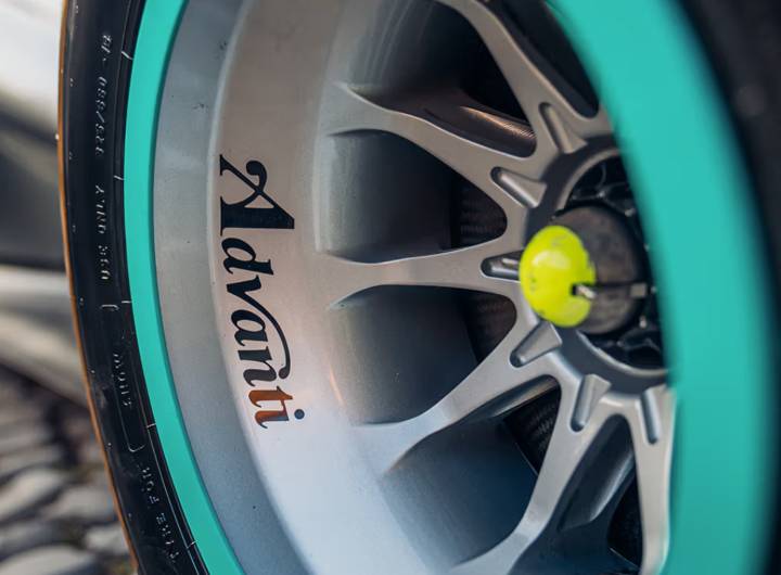A la venta el primer monoplaza que Hamilton pilotó con Mercedes