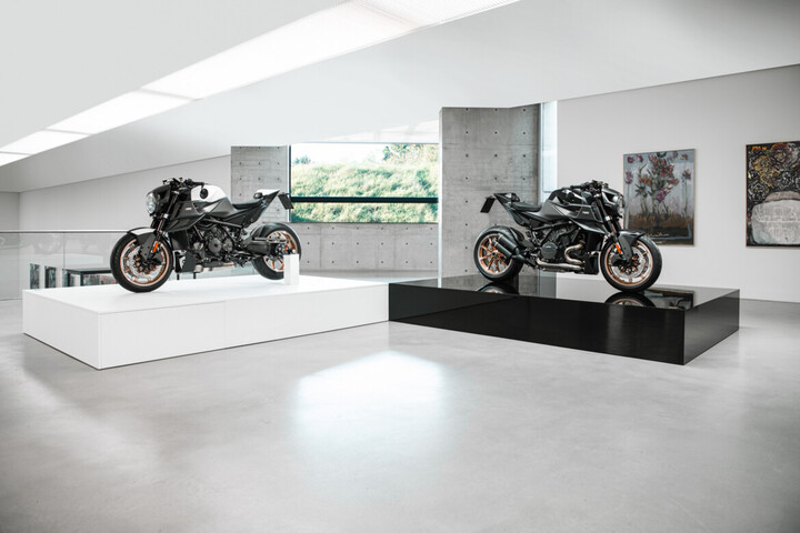 La BRABUS 1300 R Masterpiece Edition
